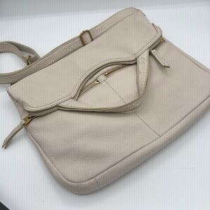 Vintage FOSSIL White/Cream Handbag Crossbody/Shoulder Bag Pebble Leather - HOT!